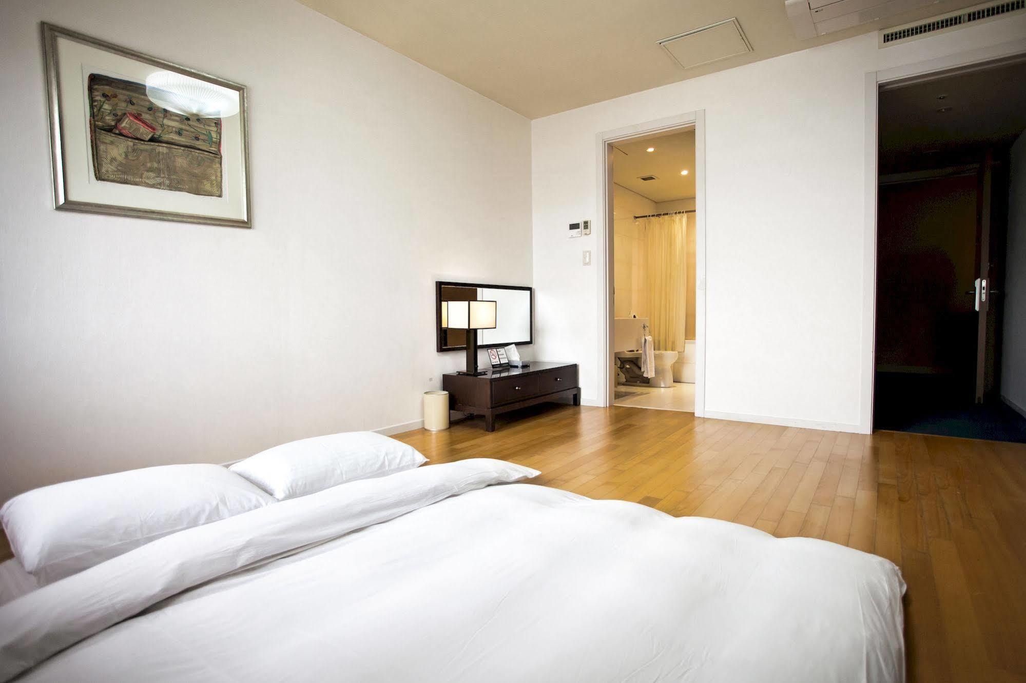 Airport Daegu Hotel Kültér fotó